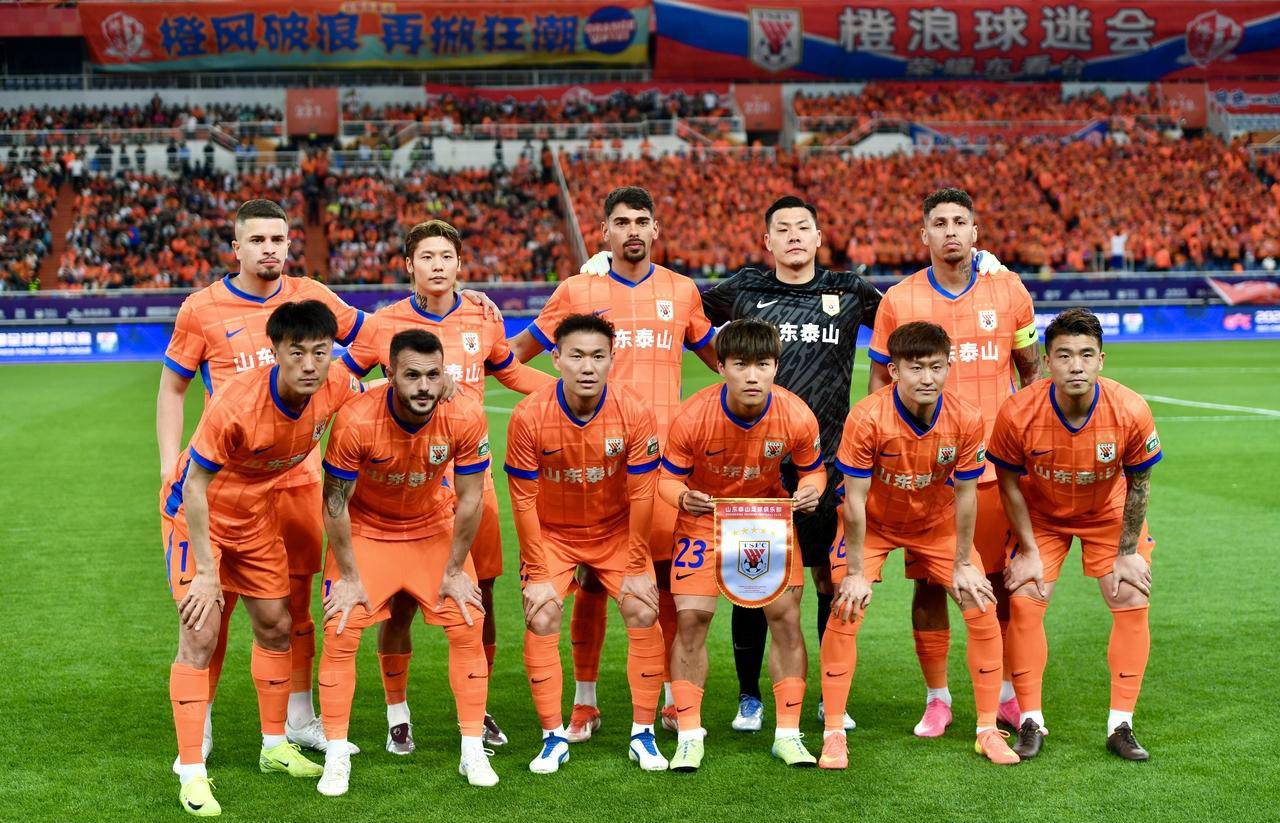 今夜山东泰山再遭质疑：国王杯节点到来，媒体盛赞，赛程密集仍需轮换