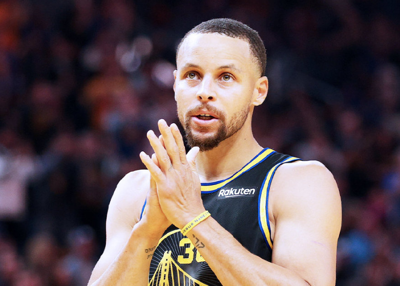 社区盾国际比赛日再迎强敌,奥兰多魔术迎来里程碑,主帅态度:管理层满意,纪律约束更严格的简单介绍 社区盾国际比赛日再迎强敌,奥兰多魔术迎来里程碑,主帅态度:管理层满意,纪律约束更严格的简单介绍