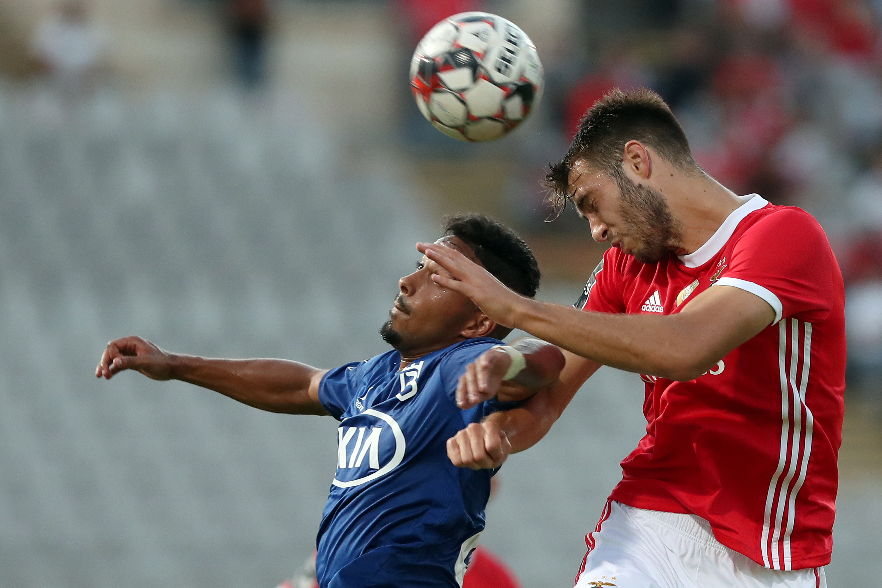 布莱顿迎NBA季后赛关键赛今晚拜仁慕尼黑备战葡超，这操作让人直呼：Rookie连续五场比赛得分超过惊艳表现的简单介绍