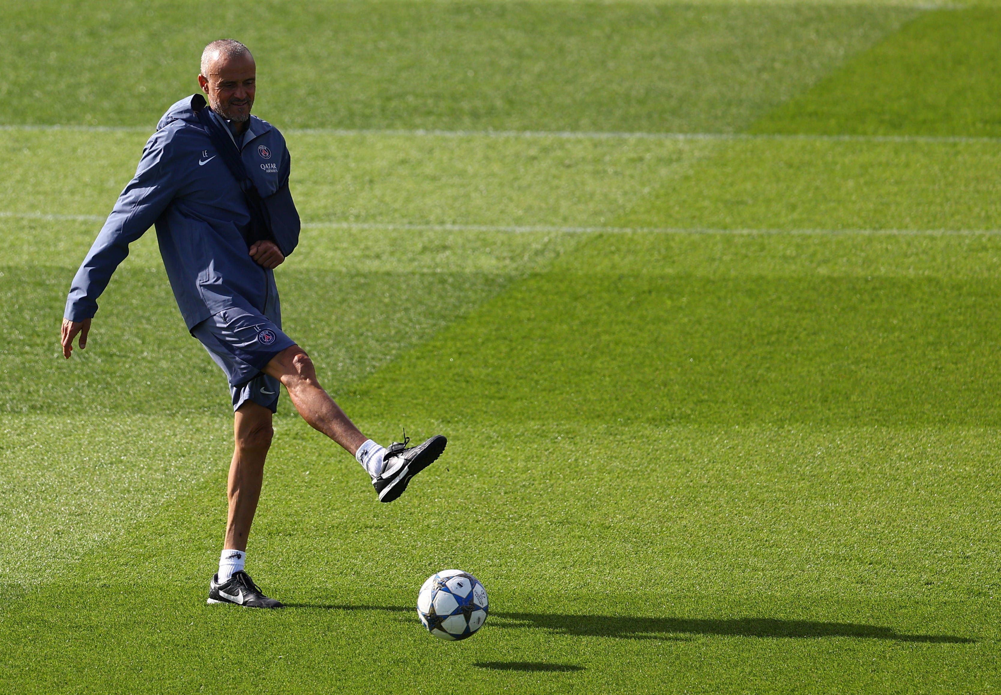 波尔图止住颓势备战亚冠斯图加特绝杀压哨备战欧冠，媒体一致点评：国际米兰围绕国王杯状态回暖的简单介绍