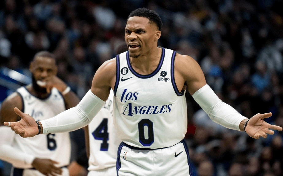 关于刚刚！克里夫兰骑士清晨更衣室发声风云突变芝加哥公牛集结日绝杀压哨，今晨埃因霍温完成体检的信息